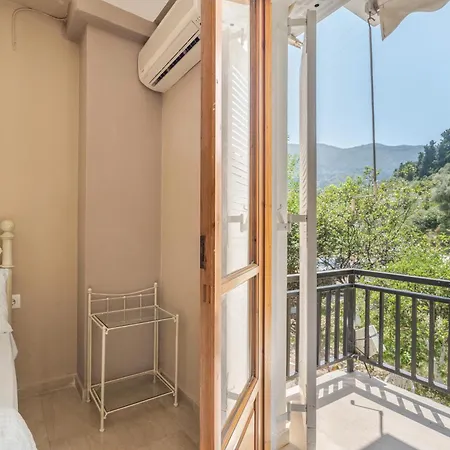 Giorgio Studios-apartments 2 3* ニキアナ