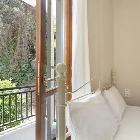 Giorgio Studios-apartments 2 Nikiana