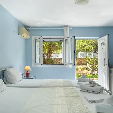 Konukevi Giorgio Studios-apartments 2