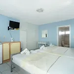 Giorgio Studios-apartments 2 招待所