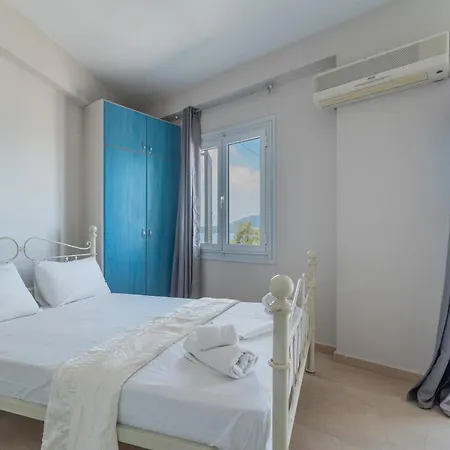 Giorgio Studios-apartments 2 Vendégház