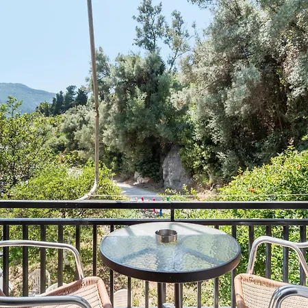 Giorgio Studios-apartments 2 Vendégház Nikiána