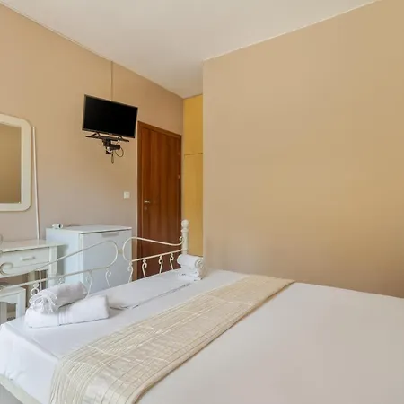 Konukevi Giorgio Studios-apartments 2 3*